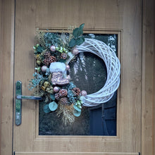 Load image into Gallery viewer, Santa's Shoemaker - Large Christmas Artificial Flower Wreath