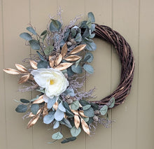 Load image into Gallery viewer, Snowy Winter - Large Christmas Artificial Flower Wreath
